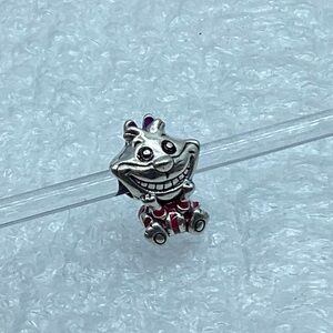 Pandora Disney “Alice in Wonderland Cheshire Cat” S925 ALE Charm 798850C01 D12-1